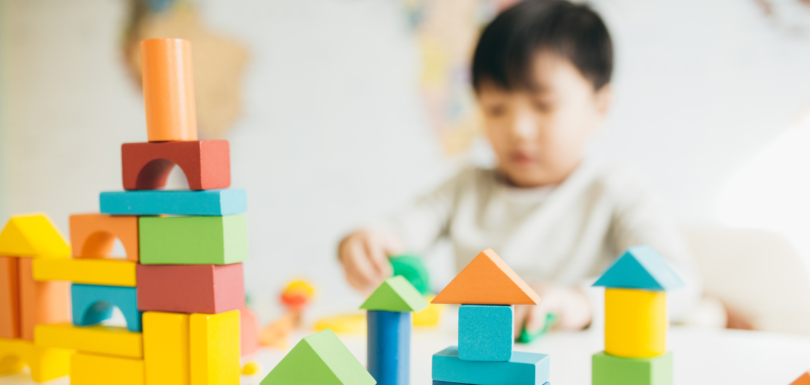 10 early signs of autism